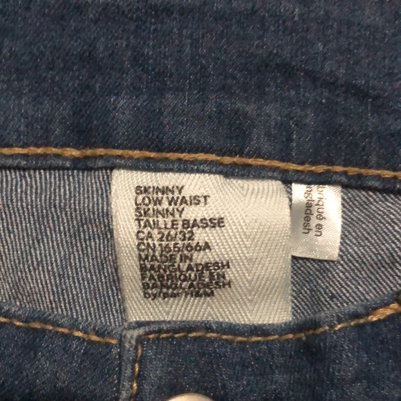 H&M | &Denim | Skinny Low Rise Jeans | Size 26/32 - Picture 4 of 4